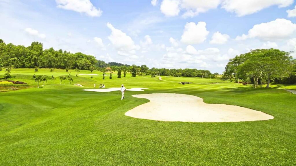 Batam Hills Golf Resort featured image