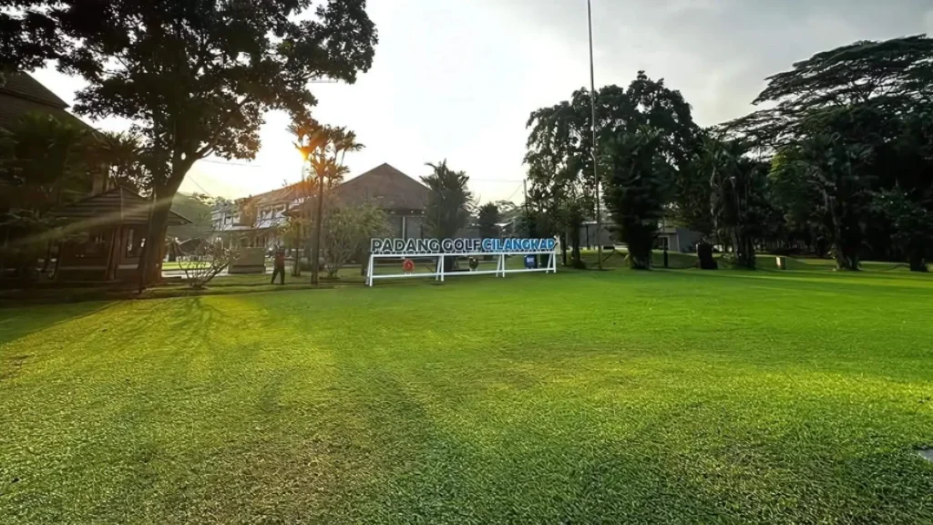 Padang Golf Cilangkap featured image