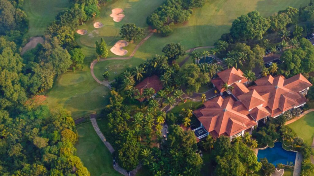 Riverside Golf Club featured image